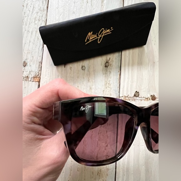 Maui Jim Hanapaa Polarized Sunglasses - Picture 2 of 2